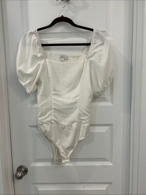 Puff Sleeve off white One-Piece Bodysuit